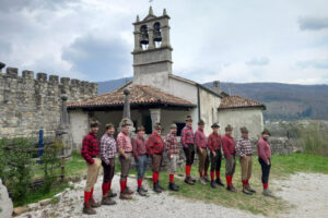 <b>Santa Messa patronale  <br>in onore di San Giovanni Battista  <br>cantata dai <i>Nediški Puobi</i></b>
